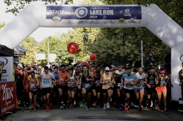 &Delta;&Epsilon;&Lambda;&Tau;&Iota;&Omicron; &Tau;&Upsilon;&Pi;&Omicron;&Upsilon; - &Nu;&iota;&kappa;&eta;&tau;ή&sigmaf; &omicron; &Kappa;. &Sigma;&tau;&alpha;&mu;&omicron;ύ&lambda;&eta;&sigmaf;, &rho;&epsilon;&kappa;ό&rho; &delta;&iota;&alpha;&delta;&rho;&omicron;&mu;ή&sigmaf; &eta; &Epsilon;&lambda;. &Pi;&epsilon;&tau;&rho;&omicron;&upsilon;&lambda;ά&kappa;&eta; &sigma;&tau;&omicron; 13&omicron; &Gamma;ύ&rho;&omicron; &Lambda;ί&mu;&nu;&eta;&sigmaf; &Iota;&omega;&alpha;&nu;&nu;ί&nu;&omega;&nu;