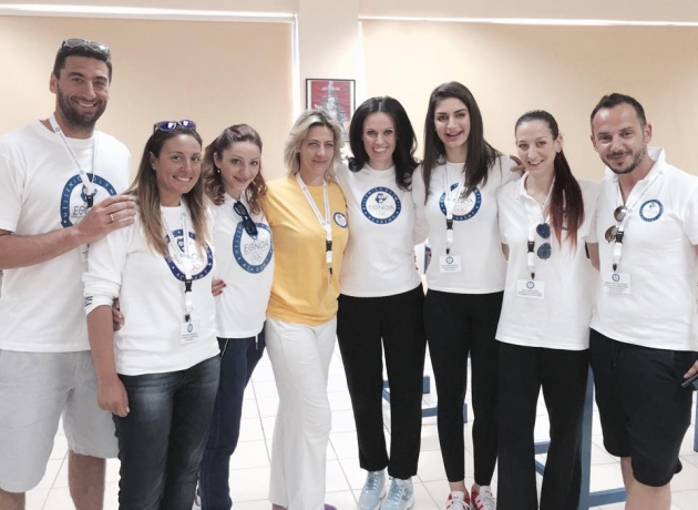 &Delta;&Epsilon;&Lambda;&Tau;&Iota;&Omicron; &Tau;&Upsilon;&Pi;&Omicron;&Upsilon; - &Eta; &Epsilon;&Theta;&Nu;.&Omicron;.&Alpha;. &sigma;&upsilon;&mu;&mu;&epsilon;&tau;&epsilon;ί&chi;&epsilon; &sigma;&tau;&eta;&nu; &epsilon;&kappa;&delta;ή&lambda;&omega;&sigma;&eta; &tau;&omega;&nu; &mu;&alpha;&theta;&eta;&tau;ώ&nu; &tau;&omicron;&upsilon; &Lambda;&upsilon;&kappa;&epsilon;ί&omicron;&upsilon; &mu;&epsilon; &tau;ί&tau;&lambda;&omicron;: &laquo;&Omicron;&lambda;&upsilon;&mu;&pi;&iota;&alpha;&kappa;&omicron;ί &Alpha;&gamma;ώ&nu;&epsilon;&sigmaf;&hellip; Έ&nu;&alpha; &tau;&alpha;&xi;ί&delta;&iota; &sigma;&tau;&omicron; &pi;&alpha;&rho;&epsilon;&lambda;&theta;ό&nu;&hellip; &Eta; έ&mu;&pi;&nu;&epsilon;&upsilon;&sigma;&eta; &gamma;&iota;&alpha; &tau;&omicron; &mu;έ&lambda;&lambda;&omicron;&nu;&raquo;