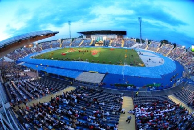 &Mu;&pi;ί&nu;&tau;&gamma;&kappa;&omicron;&sigmaf; 2016: &Tau;&omicron; &kappa;&alpha;&lambda;&omicron;&kappa;&alpha;ί&rho;&iota; &tau;&omega;&nu; &epsilon;&pi;&iota;&tau;&upsilon;&chi;&iota;ώ&nu; &sigma;&upsilon;&nu;&epsilon;&chi;ί&zeta;&epsilon;&tau;&alpha;&iota; &sigma;&tau;&omicron; &pi;&alpha;&gamma;&kappa;ό&sigma;&mu;&iota;&omicron; &Epsilon;/&Nu;