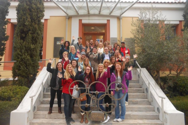 &Phi;&omicron;&iota;&tau;&eta;&tau;έ&sigmaf; &alpha;&pi;ό &tau;&omicron; &Pi;&alpha;&nu;&epsilon;&pi;&iota;&sigma;&tau;ή&mu;&iota;&omicron; Franklin &tau;&eta;&sigmaf; &Pi;&omicron;&lambda;&iota;&tau;&epsilon;ί&alpha;&sigmaf; Indiana &tau;&omega;&nu; &Eta;&Pi;&Alpha; &epsilon;&pi;&iota;&sigma;&kappa;έ&phi;&tau;&eta;&kappa;&alpha;&nu; &tau;&omicron; &Mu;&omicron;&upsilon;&sigma;&epsilon;ί&omicron; &Mu;&alpha;&rho;&alpha;&theta;&omega;&nu;ί&omicron;&upsilon; &Delta;&rho;ό&mu;&omicron;&upsilon;