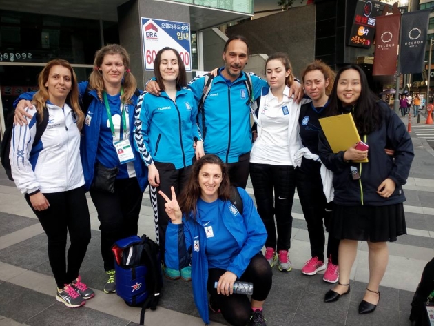 &Delta;&Epsilon;&Lambda;&Tau;&Iota;&Omicron; &Tau;&Upsilon;&Pi;&Omicron;&Upsilon; - &Tau;&omicron; &laquo;&epsilon;&iota;&sigma;&iota;&tau;ή&rho;&iota;&omicron;&raquo; &gamma;&iota;&alpha; &tau;&omicron;&upsilon;&sigmaf; &Pi;&alpha;&rho;&alpha;&omicron;&lambda;&upsilon;&mu;&pi;&iota;&alpha;&kappa;&omicron;ύ&sigmaf; &tau;&omicron;&upsilon; &Rho;ί&omicron; 2016 &laquo;&kappa;&upsilon;&nu;&eta;&gamma;ά&epsilon;&iota;&raquo; &eta; &epsilon;&theta;&nu;&iota;&kappa;ή &gamma;&upsilon;&nu;&alpha;&iota;&kappa;ώ&nu; &gamma;&kappa;ό&lambda;&mu;&pi;&omicron;&lambda; &sigma;&tau;&omicron; &Kappa;ά&omicron;&upsilon;&nu;&alpha;&sigmaf;