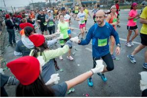 &Delta;&rho;&omicron;&mu;έ&alpha;&sigmaf; - &Epsilon;&theta;&epsilon;&lambda;&omicron;&nu;&tau;ή&sigmaf; &mu;&iota;&alpha; &sigma;&chi;έ&sigma;&eta; &alpha;&mu;&phi;ί&delta;&rho;&omicron;&mu;&eta;....