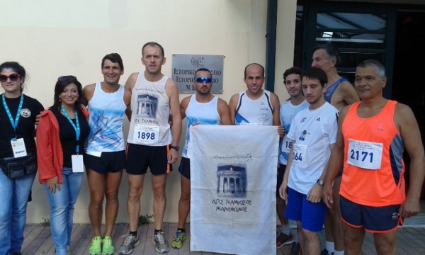 &Delta;&Epsilon;&Lambda;&Tau;&Iota;&Omicron; &Tau;&Upsilon;&Pi;&Omicron;&Upsilon; - &Sigma;&tau;&iota;&sigmaf; &gamma;&epsilon;&iota;&tau;&omicron;&nu;&iota;έ&sigmaf; &tau;&omega;&nu; &Mu;&iota;&kappa;&rho;&alpha;&sigma;&iota;&alpha;&tau;ώ&nu; &Pi;&rho;&omicron;&sigma;&phi;ύ&gamma;&omega;&nu; έ&tau;&rho;&epsilon;&xi;&alpha;&nu; &alpha;&theta;&lambda;&eta;&tau;έ&sigmaf; &kappa;&alpha;&iota; &mu;έ&lambda;&eta; &tau;&omicron;&upsilon; &Tau;&epsilon;&lambda;&mu;&eta;&sigma;&sigma;&omicron;ύ