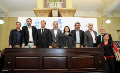 &Tau;&alpha; &Gamma;&iota;ά&nu;&nu;&epsilon;&nu;&alpha; &epsilon;ί&nu;&alpha;&iota; έ&tau;&omicron;&iota;&mu;&alpha; &nu;&alpha; &gamma;&iota;&omicron;&rho;&tau;ά&sigma;&omicron;&upsilon;&nu; &mu;&epsilon; &tau;&omicron; Run Greece