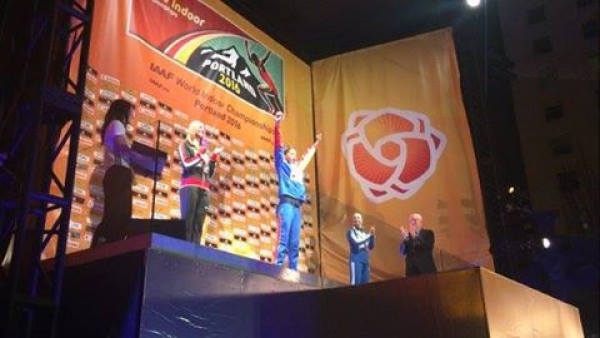 &Pi;ό&rho;&tau;&lambda;&alpha;&nu;&tau; 2016: &Tau;&alpha; &sigma;&upsilon;&gamma;&chi;&alpha;&rho;&eta;&tau;ή&rho;&iota;&alpha; &tau;&omicron;&upsilon; &pi;&rho;&omicron;έ&delta;&rho;&omicron;&upsilon; &sigma;&tau;&alpha; &mu;έ&lambda;&eta; &tau;&eta;&sigmaf; &epsilon;&lambda;&lambda;&eta;&nu;&iota;&kappa;ή&sigmaf; &omicron;&mu;ά&delta;&alpha;&sigmaf;