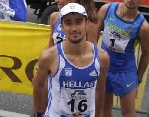 &Tau;&rho;&epsilon;&iota;&sigmaf; &beta;&alpha;&delta;&iota;&sigma;&tau;έ&sigmaf; &sigma;&tau;&omicron; &mu;ί&tau;&iota;&nu;&gamma;&kappa; &tau;&omicron;&upsilon; &Nu;&tau;&omicron;ύ&nu;&tau;&iota;&tau;&sigma;&epsilon;