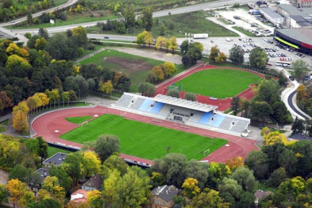&Eta; ώ&rho;&alpha; &tau;&omega;&nu; &Nu;έ&omega;&nu; ... &epsilon;&pi;&iota;&lambda;έ&xi;&tau;&epsilon; &tau;&omicron;&upsilon;&sigmaf; &kappa;&omicron;&rho;&upsilon;&phi;&alpha;ί&omicron;&upsilon;&sigmaf; &tau;&eta;&sigmaf; &chi;&rho;&omicron;&nu;&iota;ά&sigmaf;