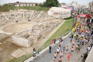 10&omicron;&sigmaf; &Iota;&pi;&pi;&omicron;&kappa;&rho;ά&tau;&epsilon;&iota;&omicron;&sigmaf; &Lambda;&alpha;ϊ&kappa;ό&sigmaf; &alpha;&gamma;ώ&nu;&alpha;&sigmaf; &delta;&rho;ό&mu;&omicron;&upsilon; 10 &chi;&lambda;&mu;