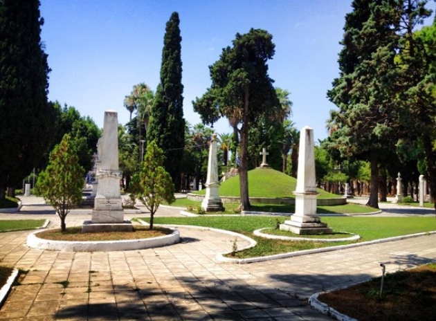 71&omicron;&sigmaf; &Delta;&rho;ό&mu;&omicron;&sigmaf; &Theta;&upsilon;&sigma;ί&alpha;&sigmaf; &Mu;&epsilon;&sigma;&omicron;&lambda;&omicron;&gamma;&gamma;ί&omicron;&upsilon; - &Alpha;&pi;&omicron;&tau;&epsilon;&lambda;έ&sigma;&mu;&alpha;&tau;&alpha;