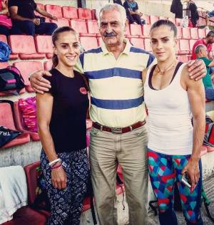 &Nu;έ&omicron; &rho;&epsilon;&kappa;ό&rho; &gamma;&iota;&alpha; &tau;&iota;&sigmaf; &alpha;&delta;&epsilon;&lambda;&phi;έ&sigmaf; &Beta;&alpha;&sigma;&iota;&lambda;&epsilon;ί&omicron;&upsilon; &sigma;&tau;&alpha; 400 &mu;. &kappa;&alpha;&lambda;έ&sigmaf; &epsilon;&pi;&iota;&delta;ό&sigma;&epsilon;&iota;&sigmaf; &sigma;&tau;&omicron; &Alpha;&rho;&gamma;&omicron;&sigmaf; &Omicron;&rho;&epsilon;&sigma;&tau;&iota;&kappa;ό