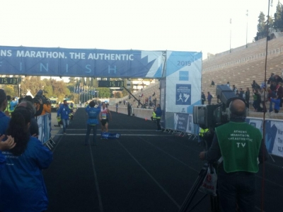 &Kappa;&alpha;&lambda;&lambda;ί&alpha;&sigmaf; &kappa;&alpha;&iota; &Mu;&alpha;&rho;&iota;&nu;ά&kappa;&omicron;&upsilon; &omicron;&iota; &nu;&iota;&kappa;&eta;&tau;έ&sigmaf; &sigma;&tau;&alpha; 5&chi;&lambda;&mu; &tau;&omicron;&upsilon; 33&omicron;&upsilon; &Mu;&alpha;&rho;&alpha;&theta;&omega;&nu;ί&omicron;&upsilon; &Alpha;&theta;ή&nu;&alpha;&sigmaf;