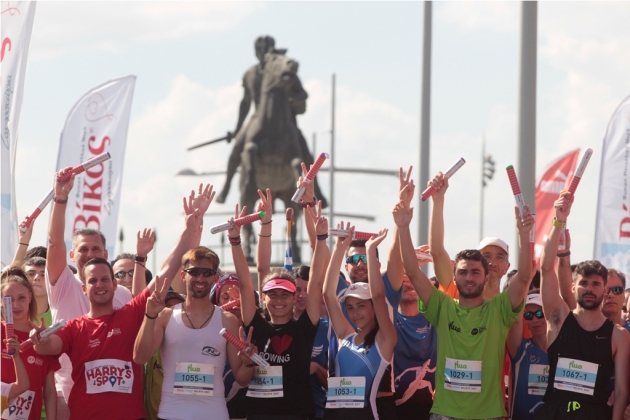&Delta;&Epsilon;&Lambda;&Tau;&Iota;&Omicron; &Tau;&Upsilon;&Pi;&Omicron;&Upsilon; - &Epsilon;&rho;&chi;&epsilon;&tau;&alpha;&iota; &eta; &nu;έ&alpha; &gamma;&epsilon;&nu;&iota;ά &tau;&omega;&nu; &Beta;ί&kappa;&omicron;&sigmaf; Street Relays