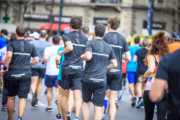 &Delta;&Epsilon;&Lambda;&Tau;&Iota;&Omicron; &Tau;&Upsilon;&Pi;&Omicron;&Upsilon; - &Omicron;&iota; adidas Runners Athens &epsilon;&nu;&tau;&upsilon;&pi;&omega;&sigma;ί&alpha;&sigma;&alpha;&nu; &sigma;&tau;&omicron;&nu; 6&omicron; &Eta;&mu;&iota;&mu;&alpha;&rho;&alpha;&theta;ώ&nu;&iota;&omicron; &tau;&eta;&sigmaf; &Alpha;&theta;ή&nu;&alpha;&sigmaf;