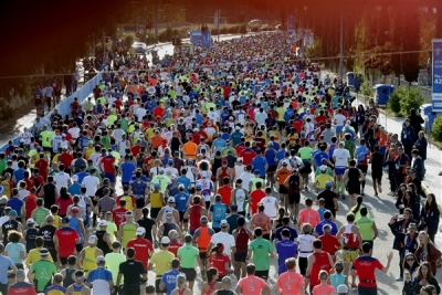 &Eta; &mu;&epsilon;&tau;&alpha;&phi;&omicron;&rho;ά &tau;&omega;&nu; &delta;&rho;&omicron;&mu;έ&omega;&nu; &sigma;&tau;&omicron; &Mu;&alpha;&rho;&alpha;&theta;ώ&nu;&alpha; &kappa;&alpha;&iota; &pi;&lambda;&eta;&rho;&omicron;&phi;&omicron;&rho;ί&epsilon;&sigmaf; &gamma;&iota;&alpha; &tau;&omicron;&nu; &iota;&mu;&alpha;&tau;&iota;&sigma;&mu;ό