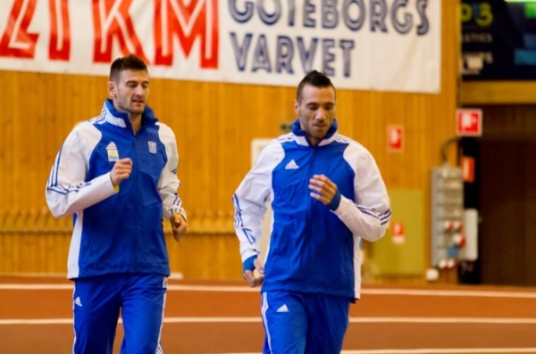 &Tau;&sigma;ά&tau;&omicron;&upsilon;&mu;&alpha;&sigmaf; &kappa;&alpha;&iota; &Tau;&sigma;ά&kappa;&omega;&nu;&alpha;&sigmaf; ...&pi;&alpha;&rho;έ&alpha; &kappa;&alpha;&iota; &sigma;&tau;&eta;&nu; &Pi;&rho;ά&gamma;&alpha;