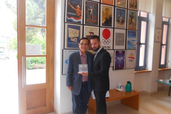 &Tau;&omicron; &Mu;&omicron;&upsilon;&sigma;&epsilon;ί&omicron; &Mu;&alpha;&rho;&alpha;&theta;&omega;&nu;ί&omicron;&upsilon; &Delta;&rho;ό&mu;&omicron;&upsilon; &epsilon;&pi;&iota;&sigma;&kappa;έ&phi;&tau;&eta;&kappa;&epsilon; &tau;&omicron; &Sigma;ά&beta;&beta;&alpha;&tau;&omicron; 21 &Mu;&alpha;ΐ&omicron;&upsilon; 2016 &pi;&epsilon;&nu;&tau;&alpha;&mu;&epsilon;&lambda;ή&sigmaf; &alpha;&nu;&tau;&iota;&pi;&rho;&omicron;&sigma;&omega;&pi;&epsilon;ί&alpha; &alpha;&xi;&iota;&omega;&mu;&alpha;&tau;&omicron;ύ&chi;&omega;&nu; &alpha;&pi;ό &tau;&eta;&nu; &Nu;ό&tau;&iota;&alpha; &Kappa;&omicron;&rho;έ&alpha;