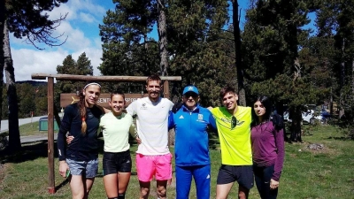 &Alpha;&gamma;ώ&nu;&epsilon;&sigmaf; &pi;&alpha;&nu;&tau;&omicron;ύ