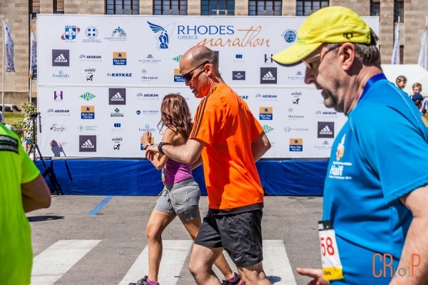 &Delta;&Epsilon;&Lambda;&Tau;&Iota;&Omicron; &Tau;&Upsilon;&Pi;&Omicron;&Upsilon; - &Delta;&iota;&alpha;&gamma;&omega;&nu;&iota;&sigma;&mu;ό&sigmaf; &gamma;&iota;&alpha; &delta;&omega;&rho;&epsilon;ά&nu; &tau;&alpha;&xi;ί&delta;&iota; &kappa;&alpha;&iota; &sigma;&upsilon;&mu;&mu;&epsilon;&tau;&omicron;&chi;ή &sigma;&tau;&omicron; &Mu;&alpha;&rho;&alpha;&theta;ώ&nu;&iota;&omicron; &Rho;ό&delta;&omicron;&upsilon;