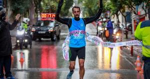 &Tau;&omicron; Zografou City Run &nu;ί&kappa;&eta;&sigma;&epsilon; &tau;&omicron; &kappa;&rho;ύ&omicron; &kappa;&alpha;&iota; &tau;&eta; &beta;&rho;&omicron;&chi;ή &kappa;&alpha;&iota; &alpha;&pi;&omicron;&tau;&epsilon;&lambda;&epsilon;ί &pi;&lambda;έ&omicron;&nu; &theta;&epsilon;&sigma;&mu;ό