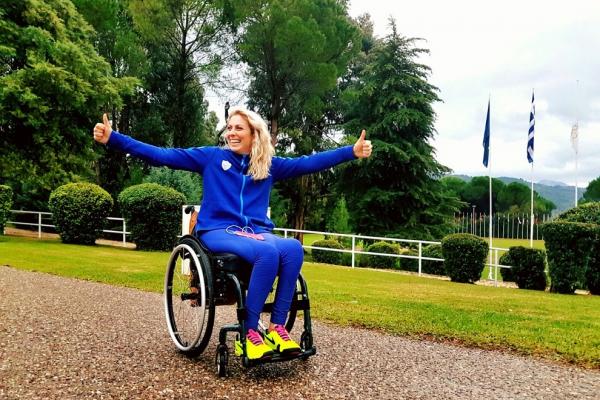 &Delta;&Epsilon;&Lambda;&Tau;&Iota;&Omicron; &Tau;&Upsilon;&Pi;&Omicron;&Upsilon; - &Tau;&omicron; 4&omicron; Kallithea Night Run &sigma;&tau;&eta;&rho;ί&zeta;&epsilon;&iota; &tau;&omicron; MDA &Epsilon;&lambda;&lambda;ά&sigmaf; &mu;&epsilon; &Pi;&rho;έ&sigma;&beta;&epsilon;&iota;&rho;&alpha; &tau;&eta;&nu; &Kappa;έ&lambda;&lambda;&upsilon; &Lambda;&omicron;&upsilon;&phi;ά&kappa;&eta;