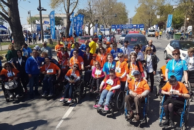 &Delta;&Epsilon;&Lambda;&Tau;&Iota;&Omicron; &Tau;&Upsilon;&Pi;&Omicron;&Upsilon; - 24 &phi;&omicron;&rho;&epsilon;ί&sigmaf; &kappa;&omicron;&iota;&nu;&omega;&nu;&iota;&kappa;ή&sigmaf; &pi;&rho;&omicron;&sigma;&phi;&omicron;&rho;ά&sigmaf; &laquo;έ&tau;&rho;&epsilon;&xi;&alpha;&nu;&raquo; &sigma;&tau;&omicron;&nu; Stoiximan.gr 12&omicron; &Delta;&iota;&epsilon;&theta;&nu;ή &Mu;&alpha;&rho;&alpha;&theta;ώ&nu;&iota;&omicron; &laquo;&Mu;&Epsilon;&Gamma;&Alpha;&Sigma; &Alpha;&Lambda;&Epsilon;&Xi;&Alpha;&Nu;&Delta;&Rho;&Omicron;&Sigma;&raquo;