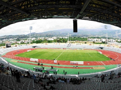 &Phi;&iota;&nu;ά&lambda;&epsilon; &sigma;&tau;&eta;&nu; &Pi;ά&tau;&rho;&alpha; &mu;&epsilon; &tau;&rho;ί&alpha; &alpha;&kappa;ό&mu;&eta; ό&rho;&iota;&alpha; &gamma;&iota;&alpha; &Kappa;&omicron;&lambda;&omicron;&mu;&beta;ί&alpha;