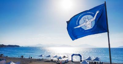 &Alpha;&upsilon;&theta;&epsilon;&nu;&tau;&iota;&kappa;ό&sigmaf; &Mu;&alpha;&rho;&alpha;&theta;ώ&nu;&iota;&omicron;&sigmaf; &Kappa;&omicron;&lambda;ύ&mu;&beta;&eta;&sigma;&eta;&sigmaf;: &Tau;&alpha;&xi;&iota;&delta;&epsilon;ύ&omicron;&upsilon;&mu;&epsilon; &xi;&alpha;&nu;ά &sigma;&tau;&eta; &Beta;ό&rho;&epsilon;&iota;&alpha; &Epsilon;ύ&beta;&omicron;&iota;&alpha;