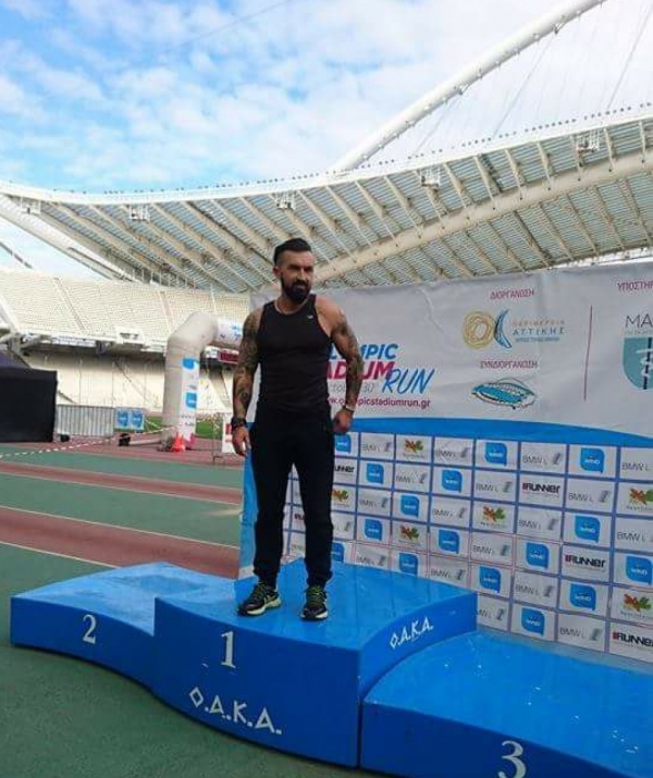 &Delta;&Epsilon;&Lambda;&Tau;&Iota;&Omicron; &Tau;&Upsilon;&Pi;&Omicron;&Upsilon; - &Mu;&epsilon; &Gamma;&iota;ώ&rho;&gamma;&omicron; &Pi;&alpha;&tau;&epsilon;&rho;ά&kappa;&eta; &omicron; &Sigma;&Delta;&Upsilon;&Mu; &sigma;&epsilon; &Pi;&epsilon;&iota;&rho;&alpha;&iota;ά &kappa;&alpha;&iota; &Alpha;&theta;ή&nu;&alpha; &tau;&eta;&nu; 23 &kappa;&alpha;&iota; 30 &Omicron;&kappa;&tau;ώ&beta;&rho;&eta; 2016