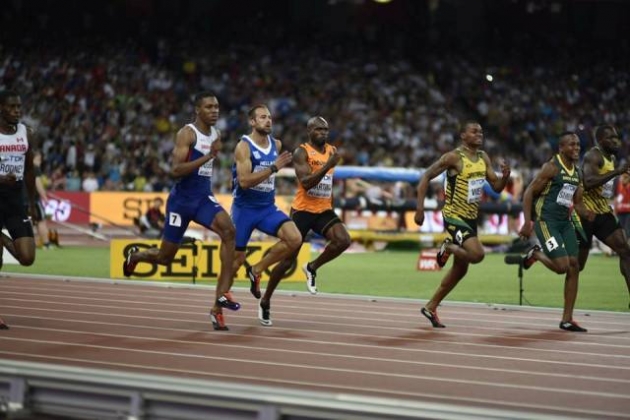 &Omicron; &Tau;&sigma;ά&kappa;&omega;&nu;&alpha;&sigmaf; &tau;&rho;έ&chi;&epsilon;&iota; &sigma;&tau;&omicron; &Zeta;ά&gamma;&kappa;&rho;&epsilon;&mu;&pi; (8/9)