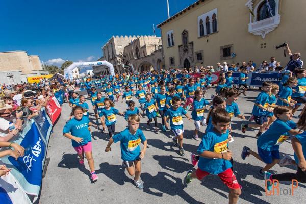 &Mu;&epsilon; &sigma;&upsilon;&nu;έ&nu;&tau;&epsilon;&upsilon;&xi;&eta; &alpha;&nu;&omicron;ί&gamma;&epsilon;&iota; &eta; &alpha;&upsilon;&lambda;&alpha;ί&alpha; &gamma;&iota;&alpha; &tau;&omicron; 6&omicron; RunGreece 2018