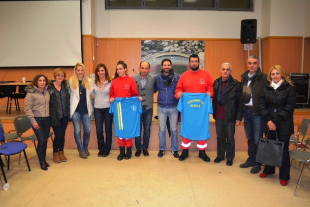 &Delta;&Epsilon;&Lambda;&Tau;&Iota;&Omicron; &Tau;&Upsilon;&Pi;&Omicron;&Upsilon; - &Mu;&epsilon; &iota;&delta;&iota;&alpha;ί&tau;&epsilon;&rho;&eta; &epsilon;&pi;&iota;&tau;&upsilon;&chi;ί&alpha; &kappa;&alpha;&iota; &sigma;&upsilon;&mu;&mu;&epsilon;&tau;&omicron;&chi;ή &pi;&rho;&alpha;&gamma;&mu;&alpha;&tau;&omicron;&pi;&omicron;&iota;ή&theta;&eta;&kappa;&epsilon; &eta; &eta;&mu;&epsilon;&rho;ί&delta;&alpha; &mu;&epsilon; &theta;έ&mu;&alpha;: &ldquo;&Pi;&alpha;&rho;&omicron;&chi;ή &Pi;&rho;ώ&tau;&omega;&nu; &Beta;&omicron;&eta;&theta;&epsilon;&iota;ώ&nu;- &Eta; &Gamma;&nu;ώ&sigma;&eta; &Sigma;ώ&zeta;&epsilon;&iota; &Zeta;&omega;έ&sigmaf;&rdquo;