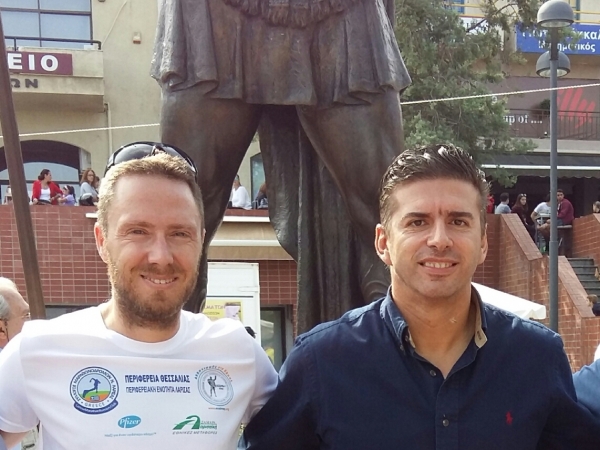 &Delta;&Epsilon;&Lambda;&Tau;&Iota;&Omicron; &Tau;&Upsilon;&Pi;&Omicron;&Upsilon; - H &sigma;&kappa;&upsilon;&tau;ά&lambda;&eta; &sigma;&tau;&omicron; &Sigma;ύ&lambda;&lambda;&omicron;&gamma;&omicron; &Mu;&alpha;&rho;&alpha;&theta;&omega;&nu;&omicron;&delta;&rho;ό&mu;&omega;&nu; &Lambda;ά&rho;&iota;&sigma;&alpha;&sigmaf;