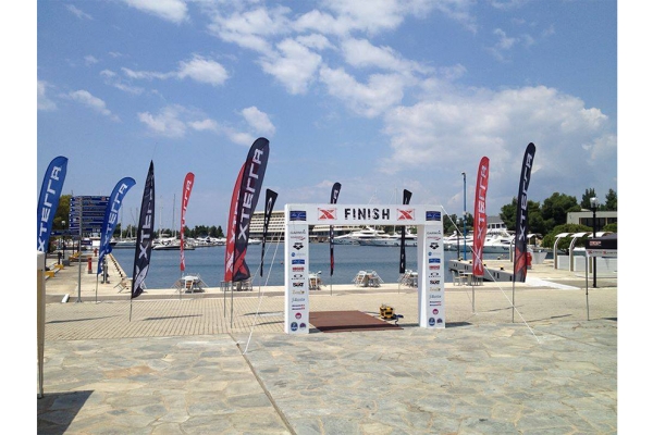 &Delta;&Epsilon;&Lambda;&Tau;&Iota;&Omicron; &Tau;&Upsilon;&Pi;&Omicron;&Upsilon; - &Theta;&epsilon;&rho;&mu;ά &sigma;&upsilon;&gamma;&chi;&alpha;&rho;&eta;&tau;ή&rho;&iota;&alpha; &sigma;&tau;&omicron;&upsilon;&sigmaf; &alpha;&theta;&lambda;&eta;&tau;έ&sigmaf; &tau;&omicron;&upsilon; &tau;&mu;ή&mu;&alpha;&tau;&omicron;&sigmaf; &Delta;&iota;ά&theta;&lambda;&omicron;&upsilon;- &Tau;&rho;&iota;ά&theta;&lambda;&omicron;&upsilon; &tau;&omicron;&upsilon; &Sigma;&upsilon;&lambda;&lambda;ό&gamma;&omicron;&upsilon; &Delta;&rho;&omicron;&mu;έ&omega;&nu; &Iota;&omega;&alpha;&nu;&nu;ί&nu;&omega;&nu; &pi;&omicron;&upsilon; &sigma;&upsilon;&mu;&mu;&epsilon;&tau;&epsilon;ί&chi;&alpha;&nu; &mu;&epsilon; &epsilon;&pi;&iota;&tau;&upsilon;&chi;ί&alpha; &sigma;&tau;&omicron;&upsilon;&sigmaf; &alpha;&gamma;ώ&nu;&epsilon;&sigmaf; Porto Carras Swim Challenge