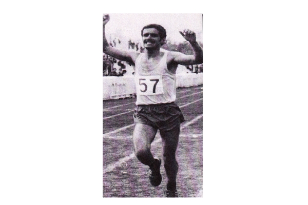 &laquo;&Lambda;ύ&gamma;&iota;&sigma;&epsilon;&raquo; &omicron; &Phi;ά&nu;&eta;&sigmaf; &Tau;&sigma;&iota;&mu;&iota;&gamma;&kappa;ά&tau;&omicron;&sigmaf;