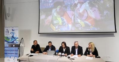 &Eta; &Rho;ό&delta;&omicron;&sigmaf; &alpha;&nu;&omicron;ί&gamma;&epsilon;&iota; &tau;&eta;&nu; &alpha;&gamma;&kappa;&alpha;&lambda;&iota;ά &tau;&eta;&sigmaf; &sigma;&tau;&omicron;&upsilon;&sigmaf; &delta;&rho;&omicron;&mu;&epsilon;ί&sigmaf; &tau;&omicron;&upsilon; 7&omicron;&upsilon; &Delta;&iota;&epsilon;&theta;&nu;&omicron;ύ&sigmaf; &Mu;&alpha;&rho;&alpha;&theta;&omega;&nu;ί&omicron;&upsilon; &tau;&omicron;&upsilon; &nu;&eta;&sigma;&iota;&omicron;ύ