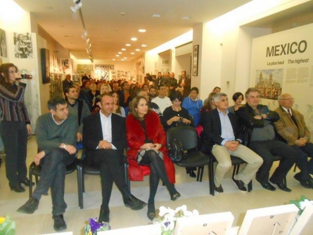 &Delta;&Epsilon;&Lambda;&Tau;&Iota;&Omicron; &Tau;&Upsilon;&Pi;&Omicron;&Upsilon; - &Gamma;&iota;&alpha; ά&lambda;&lambda;&eta; &mu;&iota;&alpha; &phi;&omicron;&rho;ά έ&lambda;&alpha;&mu;&psi;&epsilon; &omicron; &Tau;&epsilon;&lambda;&mu;&eta;&sigma;&sigma;ό&sigmaf;, &tau;&alpha; &mu;έ&lambda;&eta; &tau;&omicron;&upsilon;, &omicron;&iota; &phi;ί&lambda;&omicron;&iota;, &sigma;&upsilon;&nu;&alpha;&theta;&lambda;&eta;&tau;έ&sigmaf; &kappa;&alpha;&iota; ό&lambda;&eta; &eta; &epsilon;&kappa;&delta;ή&lambda;&omega;&sigma;&eta; &tau;&omega;&nu; &beta;&rho;&alpha;&beta;&epsilon;ύ&sigma;&epsilon;&omega;&nu; &sigma;&tau;&omicron; &mu;&omicron;&upsilon;&sigma;&epsilon;ί&omicron; &Mu;&alpha;&rho;&alpha;&theta;&omega;&nu;ί&omicron;&upsilon; &delta;&rho;ό&mu;&omicron;&upsilon;