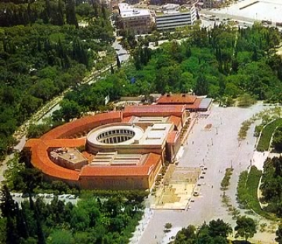 5&omicron;&sigmaf; &Eta;&mu;&iota;-&Mu;&alpha;&rho;&alpha;&theta;ώ&nu;&iota;&omicron;&sigmaf;. &Tau;&rho;έ&xi;&tau;&epsilon; &sigma;&upsilon;&nu;&tau;&rho;&omicron;&phi;&iota;ά &mu;&epsilon; &hellip; &tau;&eta;&nu; &iota;&sigma;&tau;&omicron;&rho;ί&alpha; (3&omicron; &Mu;έ&rho;&omicron;&sigmaf;)