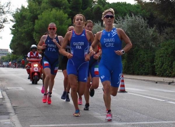 &Delta;&Epsilon;&Lambda;&Tau;&Iota;&Omicron; &Tau;&Upsilon;&Pi;&Omicron;&Upsilon; - &Kappa;&alpha;&lambda;έ&sigmaf; &epsilon;&mu;&phi;&alpha;&nu;ί&sigma;&epsilon;&iota;&sigmaf; &tau;&omega;&nu; &Epsilon;&lambda;&lambda;ή&nu;&omega;&nu; &delta;&iota;&epsilon;&theta;&nu;ώ&nu; &sigma;&epsilon; &Zeta;ό&phi;&iota;&nu;&gamma;&kappa;&epsilon;&nu; &kappa;&alpha;&iota; &Pi;&epsilon;&sigma;&kappa;ά&rho;&alpha;