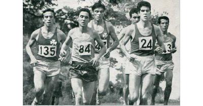 &Beta;&Alpha;&Gamma;&Gamma;&Epsilon;&Lambda;&Eta;&Sigma; &Beta;&Alpha;&Gamma;&Iota;&Alpha;&Nu;&Omicron;&Sigma; - Έ&nu;&alpha;&sigmaf; &mu;&epsilon;&gamma;ά&lambda;&omicron;&sigmaf;  &Mu;&alpha;&rho;&alpha;&theta;&omega;&nu;&omicron;&delta;&rho;ό&mu;&omicron;&sigmaf; έ&phi;&upsilon;&gamma;&epsilon; &alpha;&pi;ό &kappa;&omicron;&nu;&tau;ά &mu;&alpha;&sigmaf;