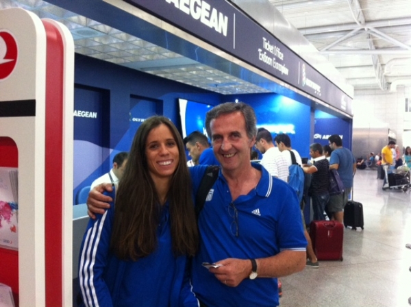 &Sigma;&tau;&eta; &Zeta;&upsilon;&rho;ί&chi;&eta; &mu;&epsilon; &chi;&alpha;&mu;ό&gamma;&epsilon;&lambda;&alpha; &kappa;&alpha;&iota; &alpha;&iota;&sigma;&iota;&omicron;&delta;&omicron;&xi;ί&alpha;