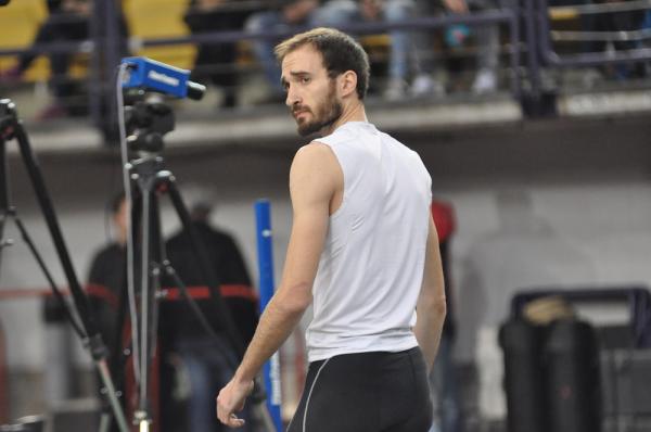 &Omicron; &Kappa;ώ&sigma;&tau;&alpha;&sigmaf; &Mu;&pi;&alpha;&nu;&iota;ώ&tau;&eta;&sigmaf; &xi;&epsilon;&kappa;ί&nu;&eta;&sigma;&epsilon; &tau;&eta; &sigma;&epsilon;&zeta;ό&nu; &mu;&epsilon; 2,20 &mu;έ&tau;&rho;&alpha;