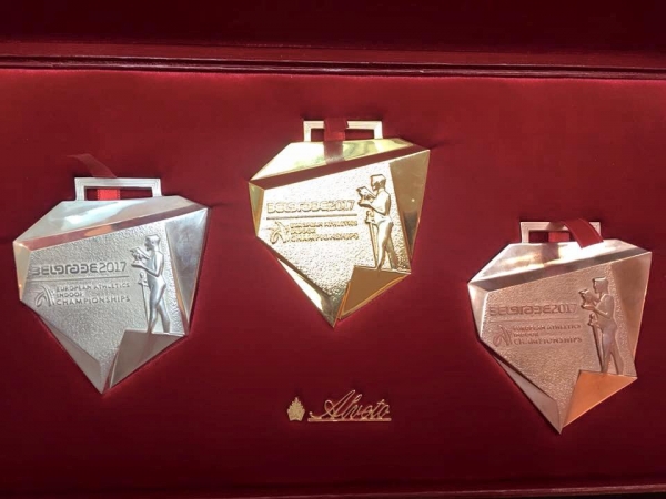 &Beta;&epsilon;&lambda;&iota;&gamma;&rho;ά&delta;&iota; 2017: &Alpha;&rho;&iota;&theta;&mu;&omicron;ί, &mu;&epsilon;&tau;ά&lambda;&lambda;&iota;&alpha;, &pi;ό&lambda;&epsilon;&iota;&sigmaf; &kappa;&alpha;&iota; &epsilon;&lambda;&lambda;&eta;&nu;&iota;&kappa;έ&sigmaf; &delta;&iota;&alpha;&kappa;&rho;ί&sigma;&epsilon;&iota;&sigmaf;