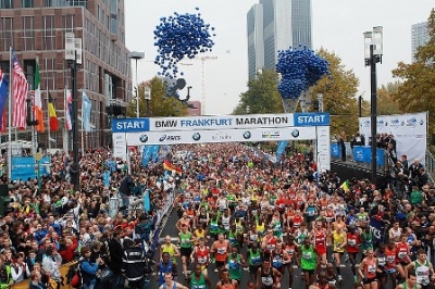 &Tau;&omicron; "&pi;&rho;ά&sigma;&iota;&nu;&omicron;" &beta;&rho;&alpha;&beta;&epsilon;ί&omicron; &tau;&eta;&sigmaf; AIMS &sigma;&tau;&omicron;&nu; &Mu;&alpha;&rho;&alpha;&theta;ώ&nu;&iota;&omicron; &Phi;&rho;&alpha;&nu;&kappa;&phi;&omicron;ύ&rho;&tau;&eta;&sigmaf;