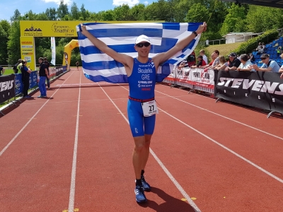 &Delta;&Epsilon;&Lambda;&Tau;&Iota;&Omicron; &Tau;&Upsilon;&Pi;&Omicron;&Upsilon; - &Kappa;&alpha;&lambda;ή &epsilon;&mu;&phi;ά&nu;&iota;&sigma;&eta; &omicron; &Gamma;&rho;&eta;&gamma;ό&rho;&eta;&sigmaf; &Sigma;&kappa;&omicron;&upsilon;&lambda;&alpha;&rho;ί&kappa;&eta;&sigmaf; &sigma;&tau;&omicron; &Epsilon;&upsilon;&rho;&omega;&pi;&alpha;ϊ&kappa;ό &Pi;&rho;&omega;&tau;ά&theta;&lambda;&eta;&mu;&alpha; &Delta;&iota;ά&theta;&lambda;&omicron;&upsilon; - &Mu;&epsilon; &pi;&lambda;ή&rho;&eta; &omicron;&mu;ά&delta;&alpha; &eta; &Epsilon;&lambda;&lambda;ά&delta;&alpha; &sigma;&tau;&omicron; &Epsilon;&upsilon;&rho;&omega;&pi;&alpha;ϊ&kappa;ό &Pi;&rho;&omega;&tau;ά&theta;&lambda;&eta;&mu;&alpha; Aquathlon