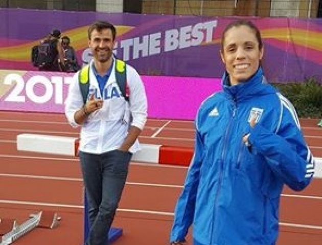 &Lambda;&omicron;&nu;&delta;ί&nu;&omicron; 2017: &Eta; &Kappa;&alpha;&tau;&epsilon;&rho;ί&nu;&alpha; &Sigma;&tau;&epsilon;&phi;&alpha;&nu;ί&delta;&eta; &tau;&omicron; &mu;&epsilon;&gamma;ά&lambda;&omicron; &alpha;&phi;&epsilon;&nu;&tau;&iota;&kappa;ό &sigma;&tau;&omicron;&nu; &tau;&epsilon;&lambda;&iota;&kappa;ό &tau;&omicron;&upsilon; &epsilon;&pi;ί &kappa;&omicron;&nu;&tau;ώ