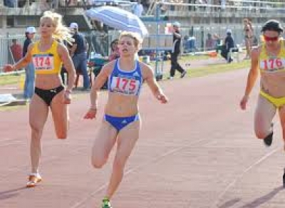 &Kappa;&epsilon;&phi;ά&tau;&eta; ... &Kappa;&epsilon;&rho;&alpha;&mu;&iota;&delta;ά &kappa;&alpha;&iota; 7.35 &sigma;&tau;&alpha; 60 &mu;έ&tau;&rho;&alpha;