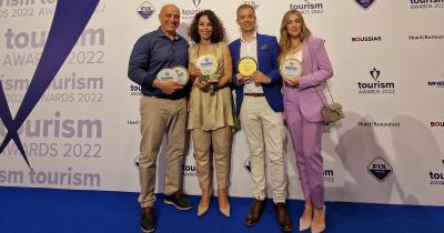 &Nu;έ&epsilon;&sigmaf; &sigma;&eta;&mu;&alpha;&nu;&tau;&iota;&kappa;έ&sigmaf; &delta;&iota;&alpha;&kappa;&rho;ί&sigma;&epsilon;&iota;&sigmaf; &gamma;&iota;&alpha; &tau;&iota;&sigmaf; &delta;&rho;&omicron;&mu;&iota;&kappa;έ&sigmaf; &delta;&iota;&omicron;&rho;&gamma;&alpha;&nu;ώ&sigma;&epsilon;&iota;&sigmaf; &tau;&eta;&sigmaf; &Theta;&epsilon;&sigma;&sigma;&alpha;&lambda;&omicron;&nu;ί&kappa;&eta;&sigmaf;: &Tau;έ&sigma;&sigma;&epsilon;&rho;&alpha; &beta;&rho;&alpha;&beta;&epsilon;ί&alpha; &omicron; &laquo;&Nu;&upsilon;&chi;&tau;&epsilon;&rho;&iota;&nu;ό&sigmaf;&raquo; &kappa;&alpha;&iota; &omicron; &laquo;&Mu;&alpha;&rho;&alpha;&theta;ώ&nu;&iota;&omicron;&sigmaf; &tau;&eta;&sigmaf; &Iota;&sigma;&tau;&omicron;&rho;ί&alpha;&sigmaf;&raquo;!