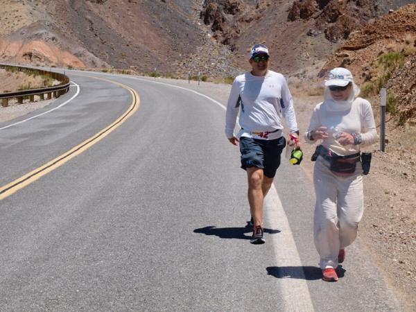 &Delta;&Epsilon;&Lambda;&Tau;&Iota;&Omicron; &Tau;&Upsilon;&Pi;&Omicron;&Upsilon; - H &Gamma;&epsilon;&omega;&rho;&gamma;ί&alpha; &Mu;ή&tau;&sigma;&iota;&omicron;&upsilon; &epsilon;ί&nu;&alpha;&iota; &kappa;&iota; &epsilon;&pi;ί&sigma;&eta;&mu;&alpha; &eta; &pi;&rho;ώ&tau;&eta; &Epsilon;&lambda;&lambda;&eta;&nu;ί&delta;&alpha; &pi;&omicron;&upsilon; &tau;&epsilon;&rho;&mu;ά&tau;&iota;&sigma;&epsilon; &sigma;&tau;&omicron;&nu; &upsilon;&pi;&epsilon;&rho;&mu;&alpha;&rho;&alpha;&theta;ώ&nu;&iota;&omicron; Badwater &tau;&omega;&nu; 135 &mu;&iota;&lambda;ί&omega;&nu; &sigma;&tau;&iota;&sigmaf; &Eta;&Pi;&Alpha;