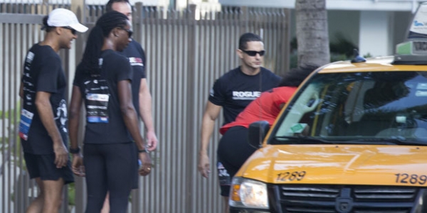 &Eta; Serena Williams &pi;ή&rho;&epsilon; &tau;&alpha;&xi;ί &gamma;&iota;&alpha; &nu;&alpha; &tau;&epsilon;&rho;&mu;&alpha;&tau;ί&sigma;&epsilon;&iota; &sigma;&tau;&omicron;&nu; &alpha;&gamma;ώ&nu;&alpha; Live Ultimate Run! (&Beta;&Iota;&Nu;&Tau;&Epsilon;&Omicron; - &Phi;&Omega;&Tau;&Omicron;&Gamma;&Rho;&Alpha;&Phi;&Iota;&Alpha;)