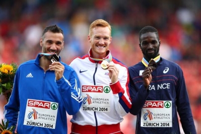 &Omicron; &Lambda;&omicron;ύ&eta;&sigmaf; &Tau;&sigma;ά&tau;&omicron;&upsilon;&mu;&alpha;&sigmaf; &delta;&eta;&lambda;ώ&nu;&epsilon;&iota; έ&tau;&omicron;&iota;&mu;&omicron;&sigmaf; &nu;&alpha; &delta;ώ&sigma;&epsilon;&iota; &mu;ί&alpha; &alpha;&kappa;ό&mu;&eta; &sigma;&pi;&omicron;&upsilon;&delta;&alpha;ί&alpha; &mu;ά&chi;&eta;